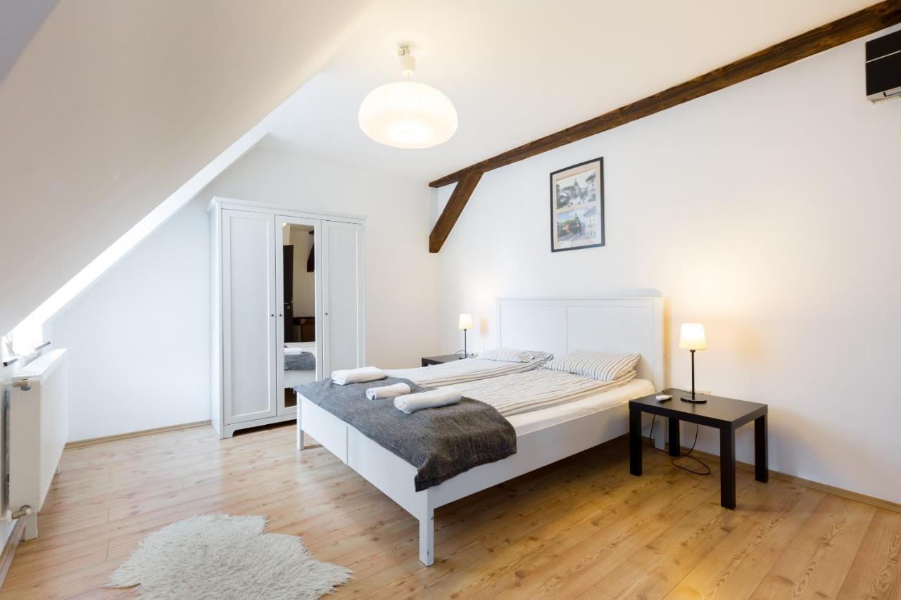 Piano Castle Hill Apartamento
