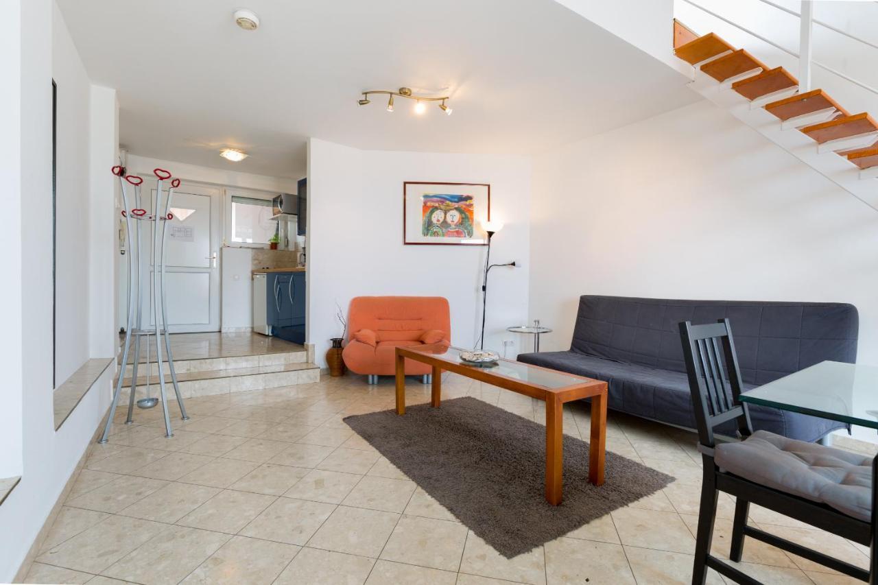 Piano Castle Hill Apartamento *