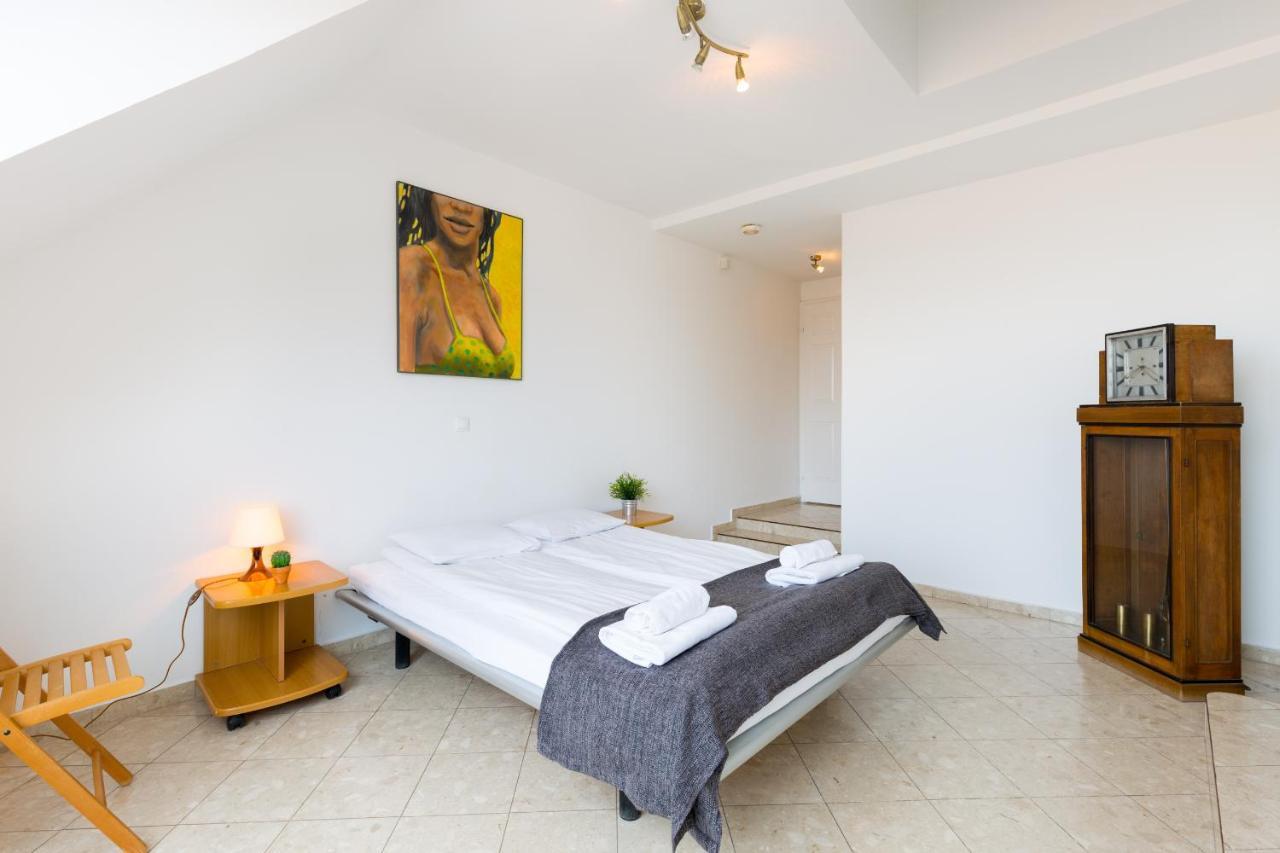Apartamento Piano Castle Hill *